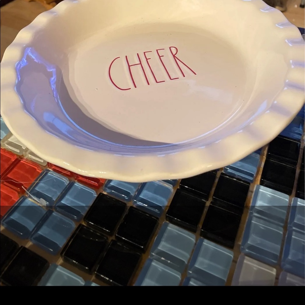 Rae Dunn pie plate”cheer”